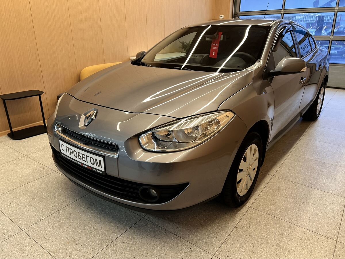 Renault Fluence 2010 3