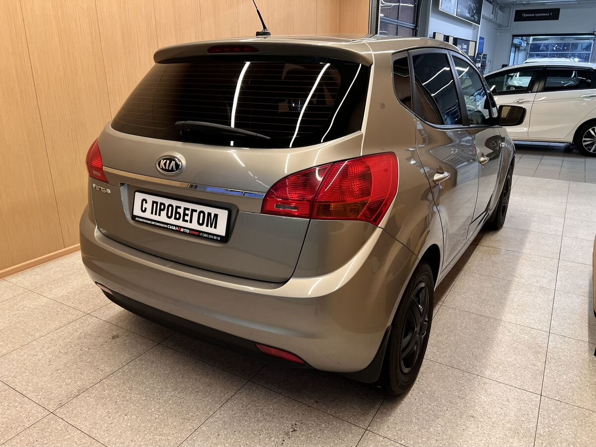 Kia Venga 2016 4