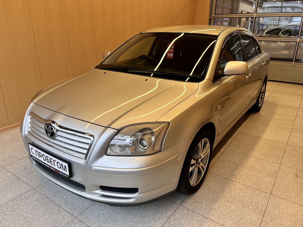 Toyota Avensis 2005 3