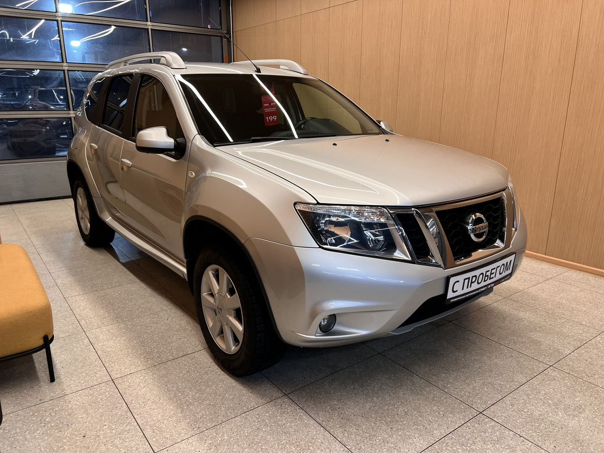 Nissan Terrano 2017 Автомат Полный Бензин 2.0