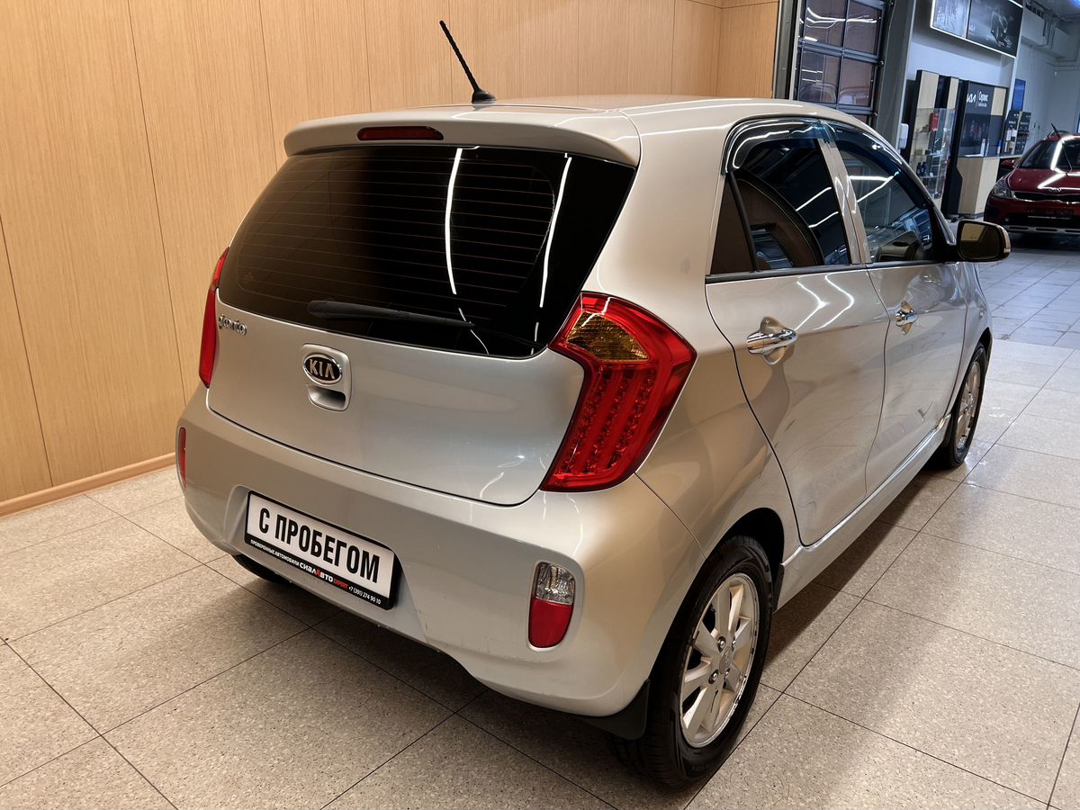 Kia Picanto 2011 4