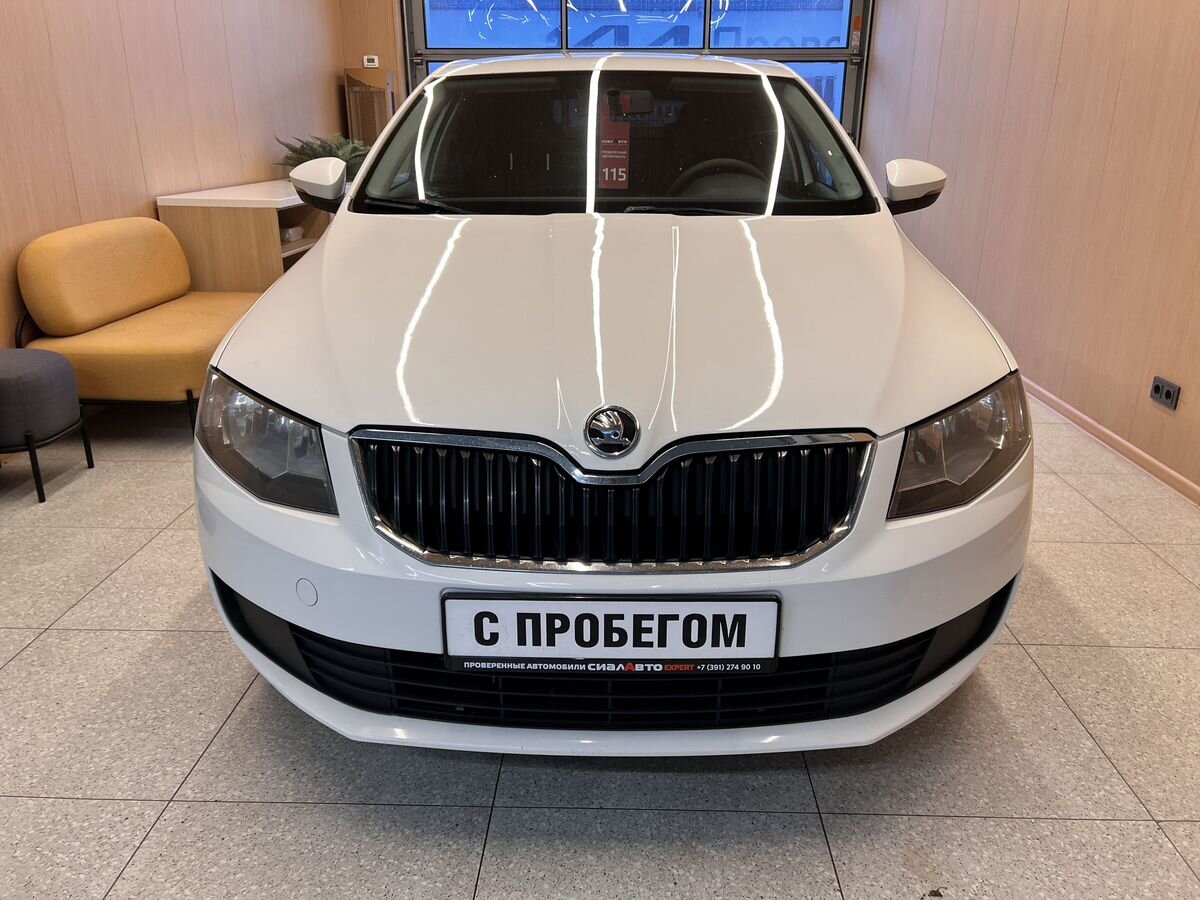 Skoda Octavia 2015 1