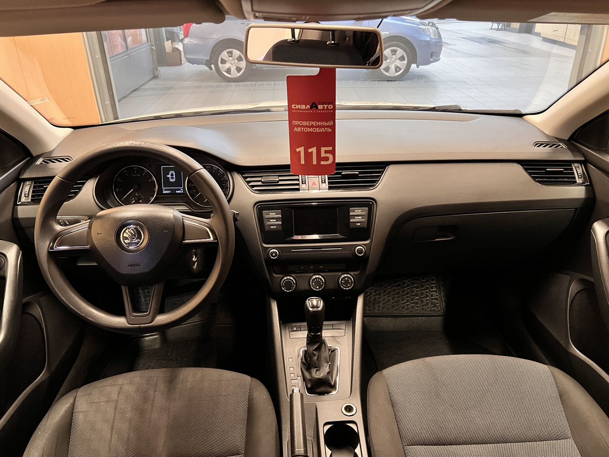 Skoda Octavia 2015 11