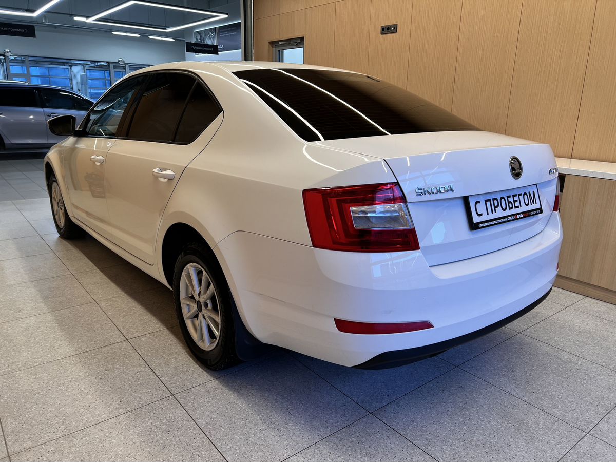 Skoda Octavia 2015 6