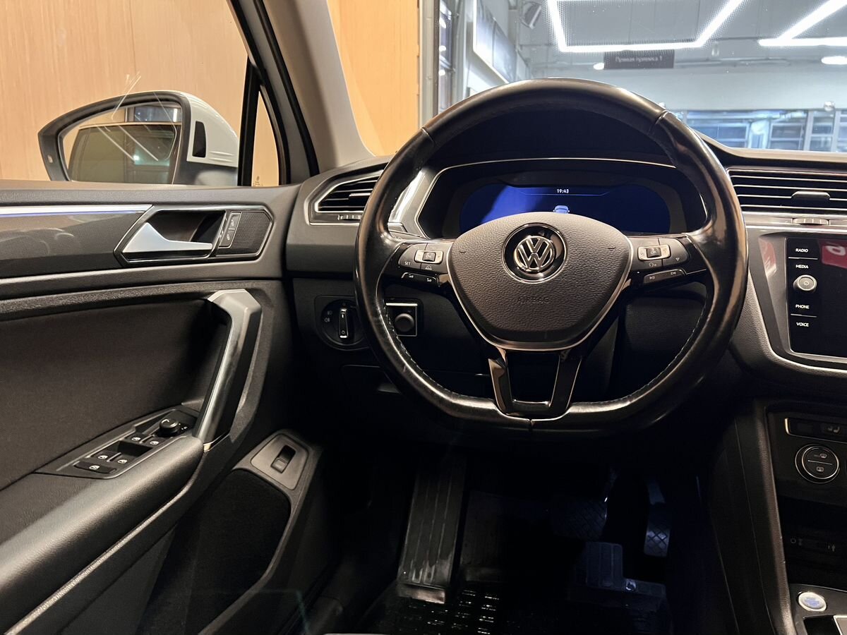 Volkswagen Tiguan 2017 19