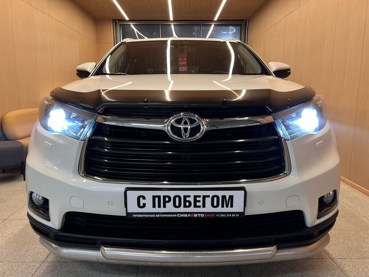 Toyota Highlander 2014 1