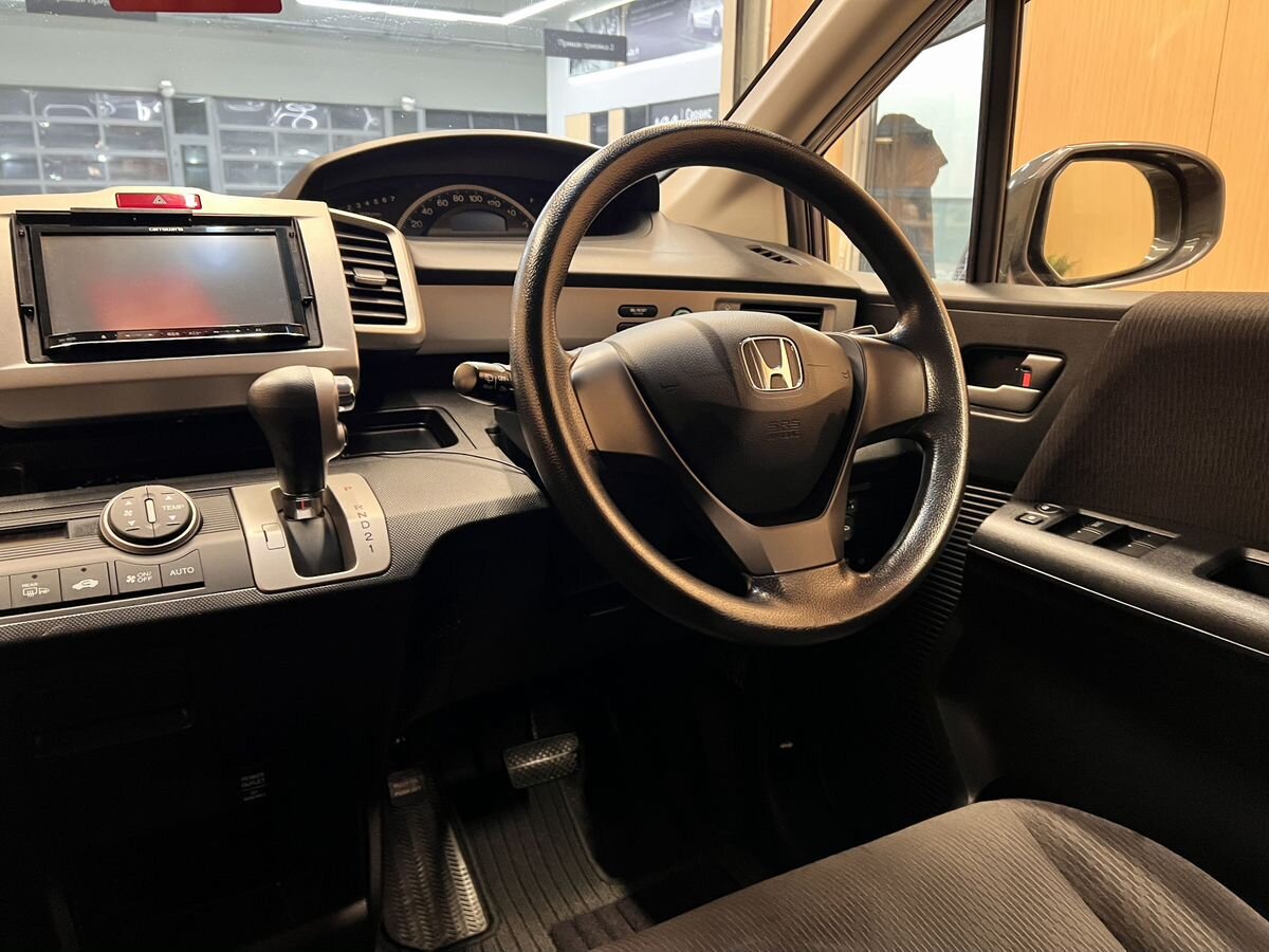 Honda Freed 2013 17