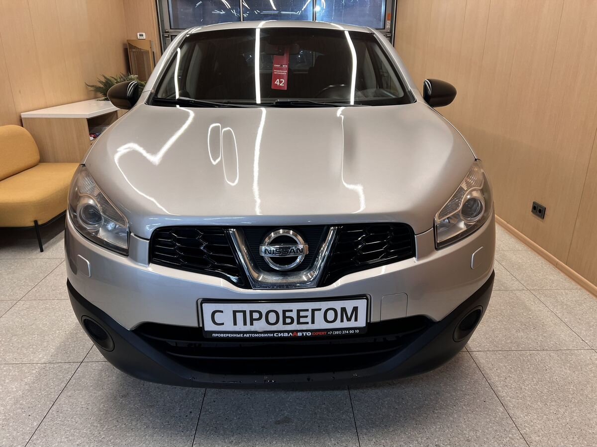 Nissan Qashqai 2010 1