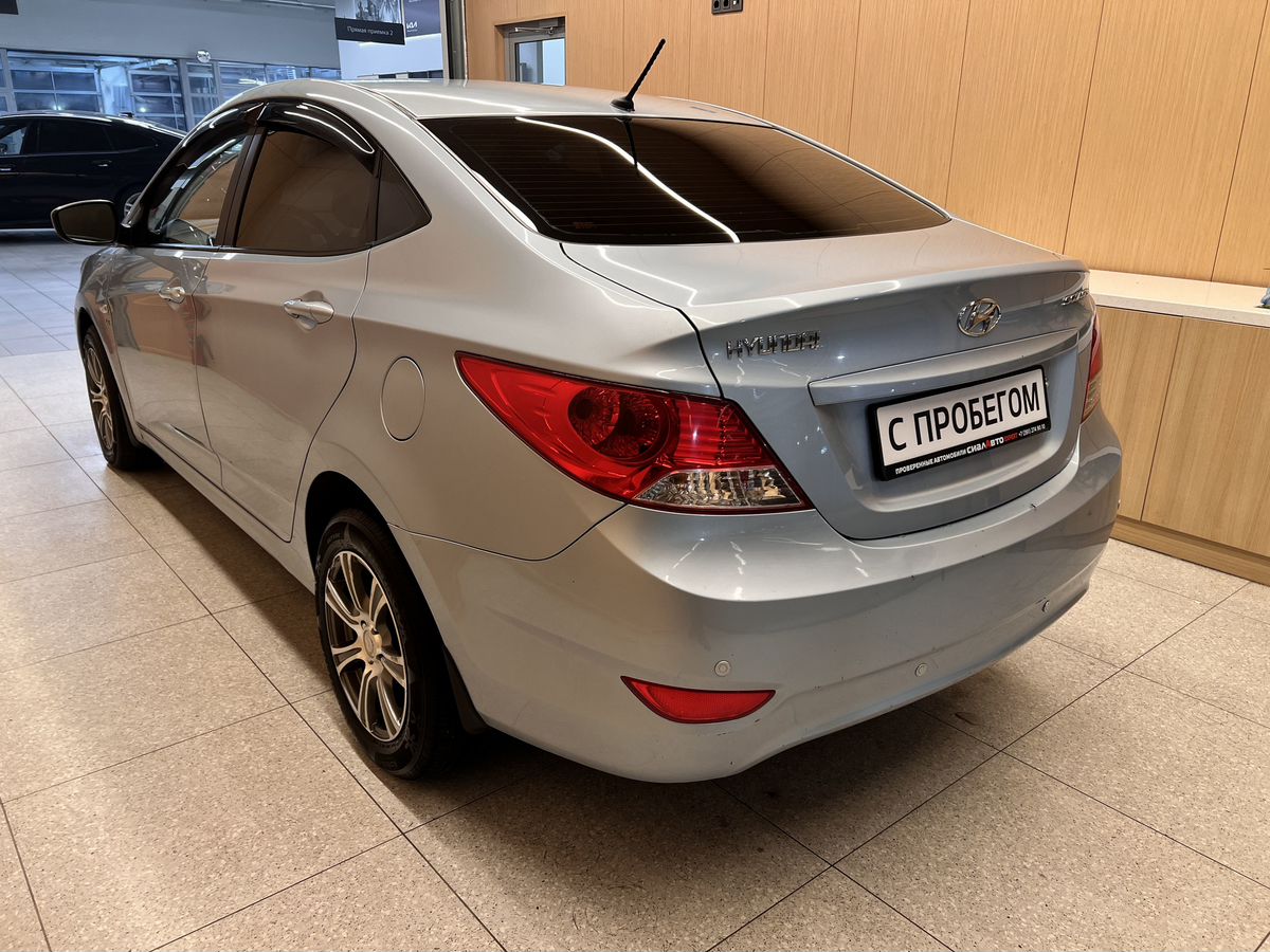 Hyundai Solaris 2013 6