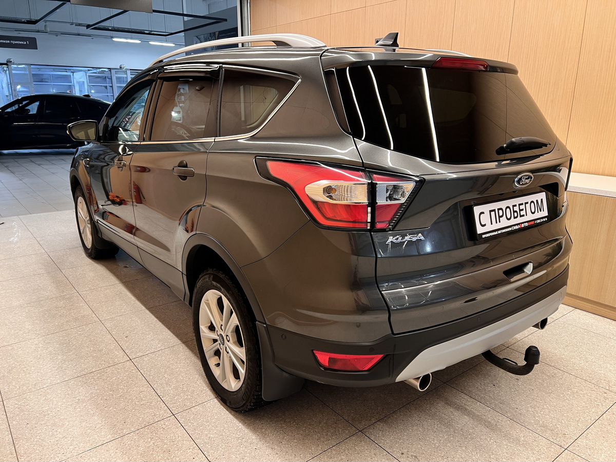 Ford Kuga 2019 6