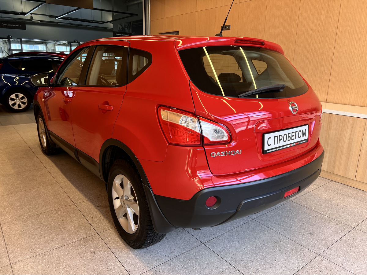 Nissan Qashqai 2011 5