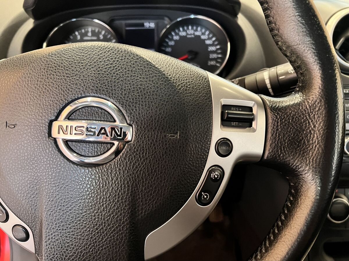 Nissan Qashqai 2011 11