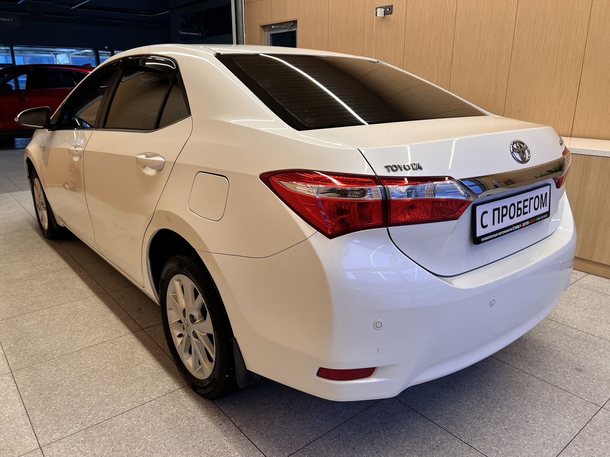 Toyota Corolla 2013 5