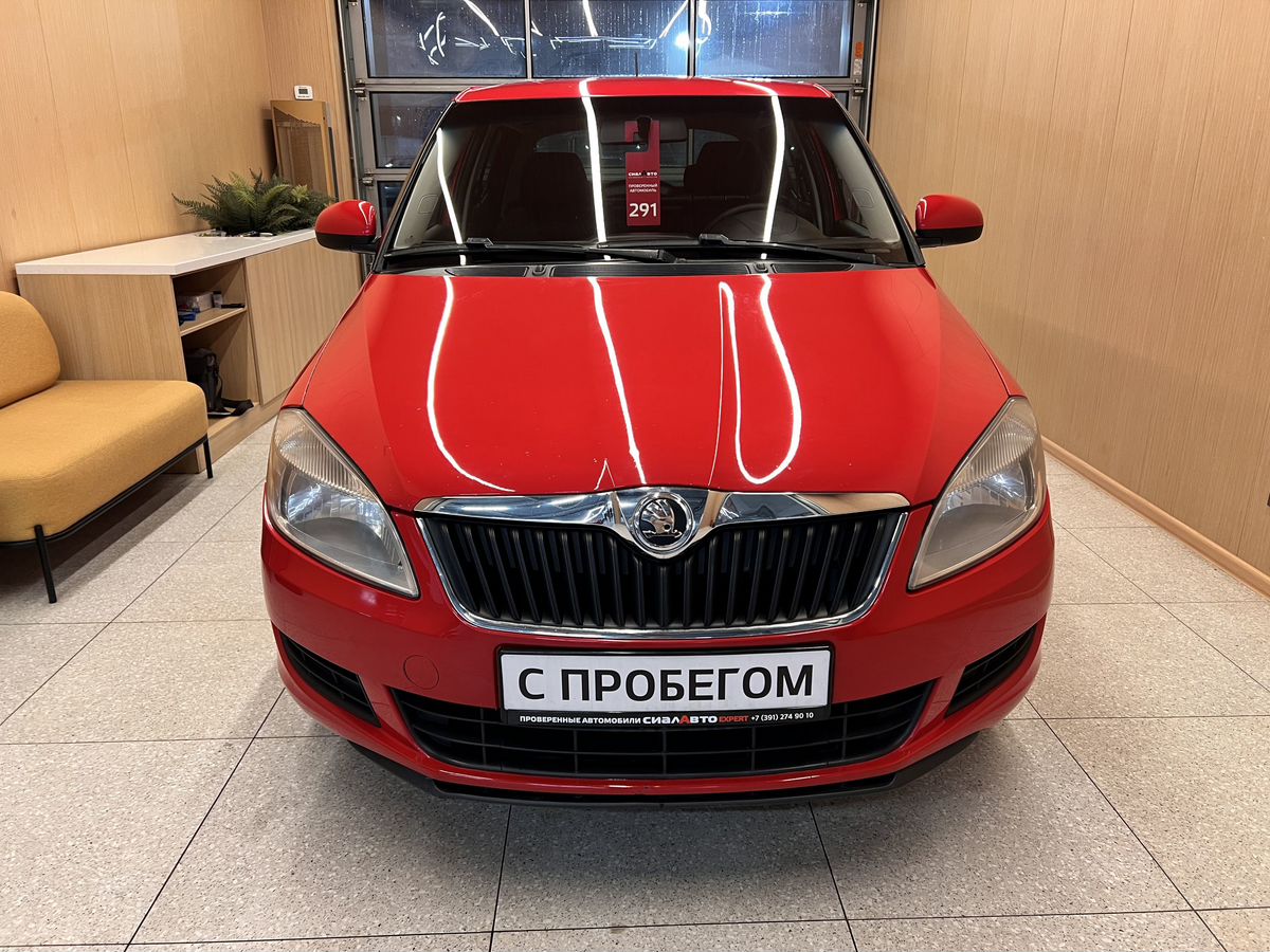 Skoda Fabia 2014 1