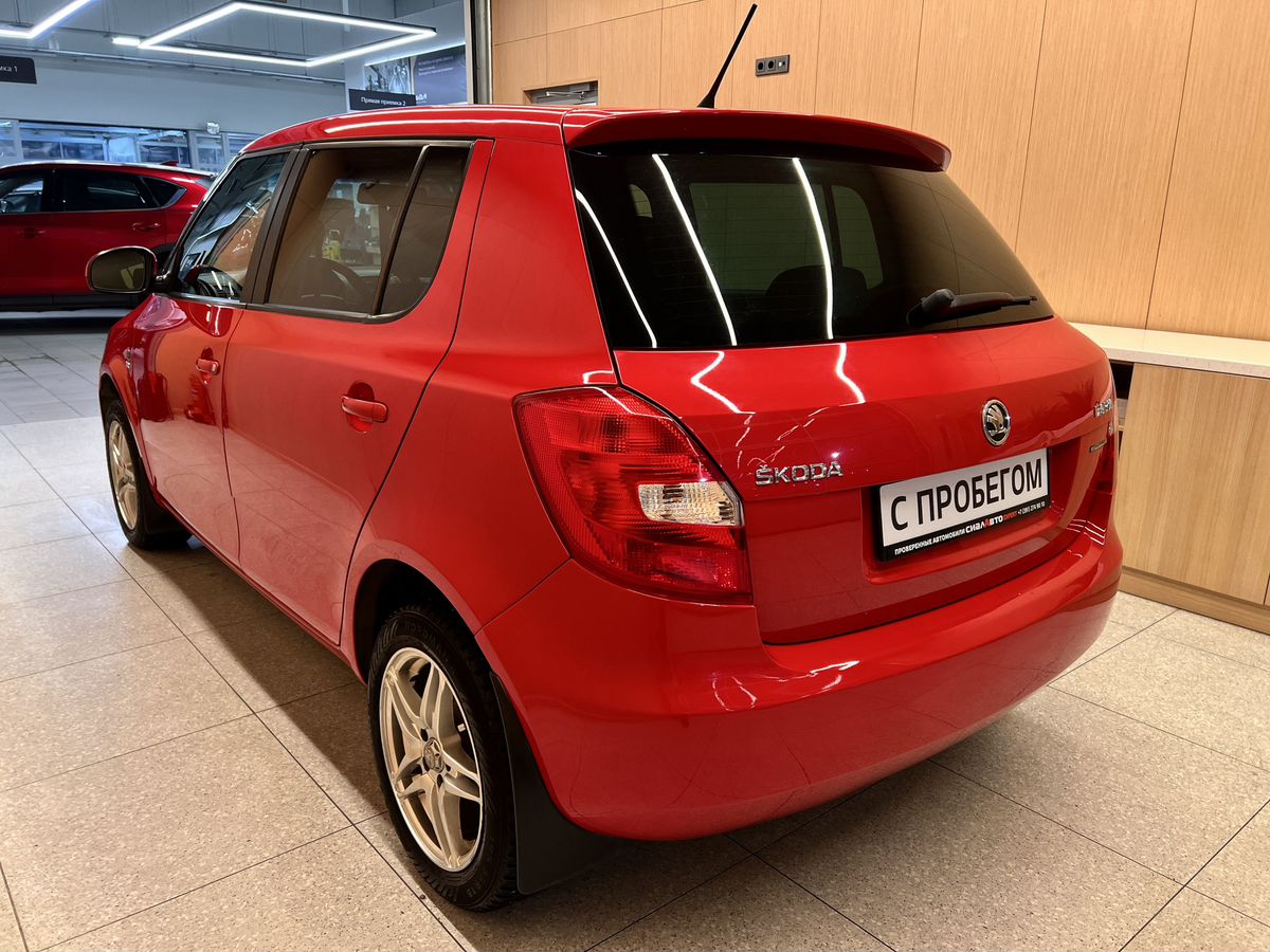 Skoda Fabia 2014 5