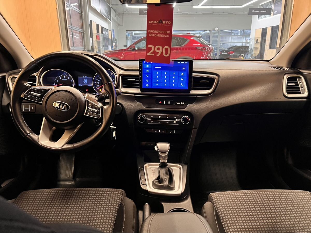 Kia Ceed 2019 17