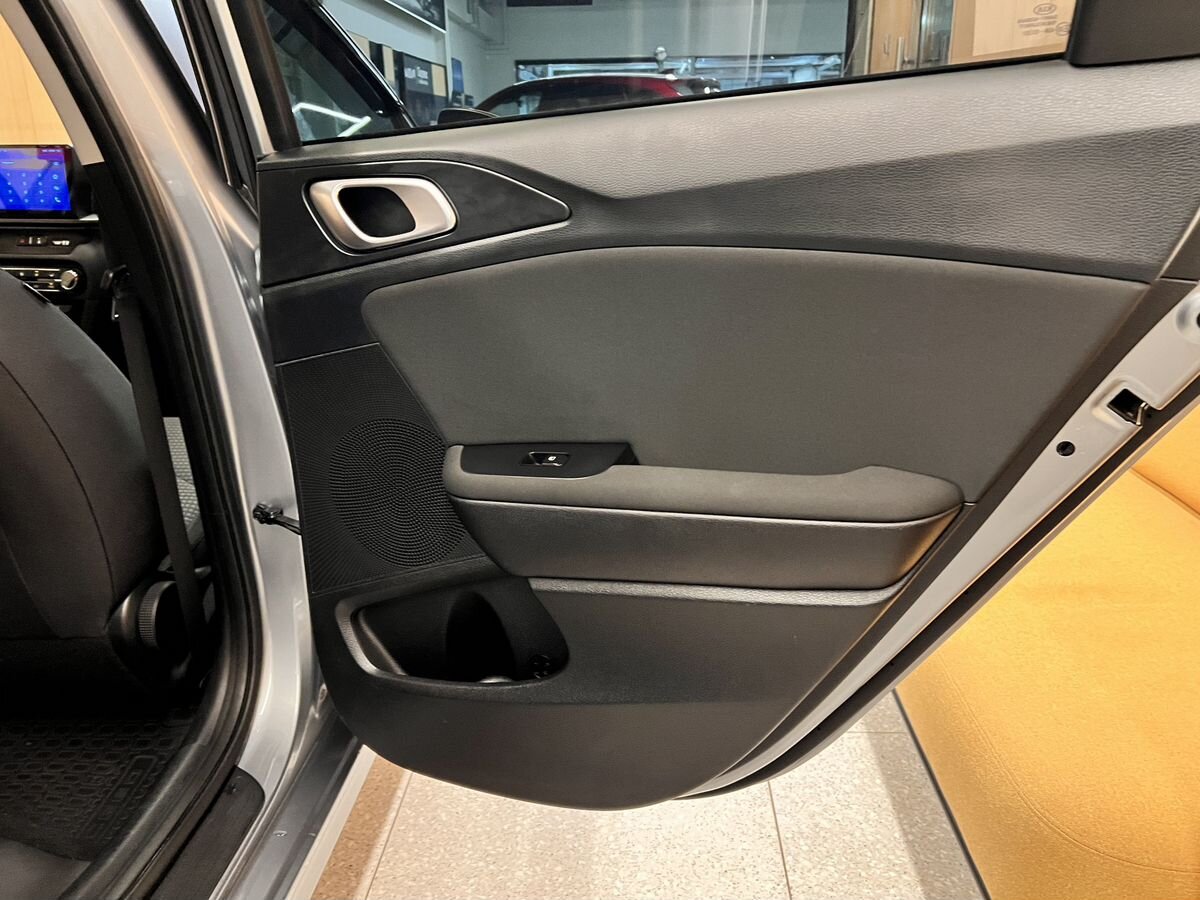 Kia Ceed 2019 26