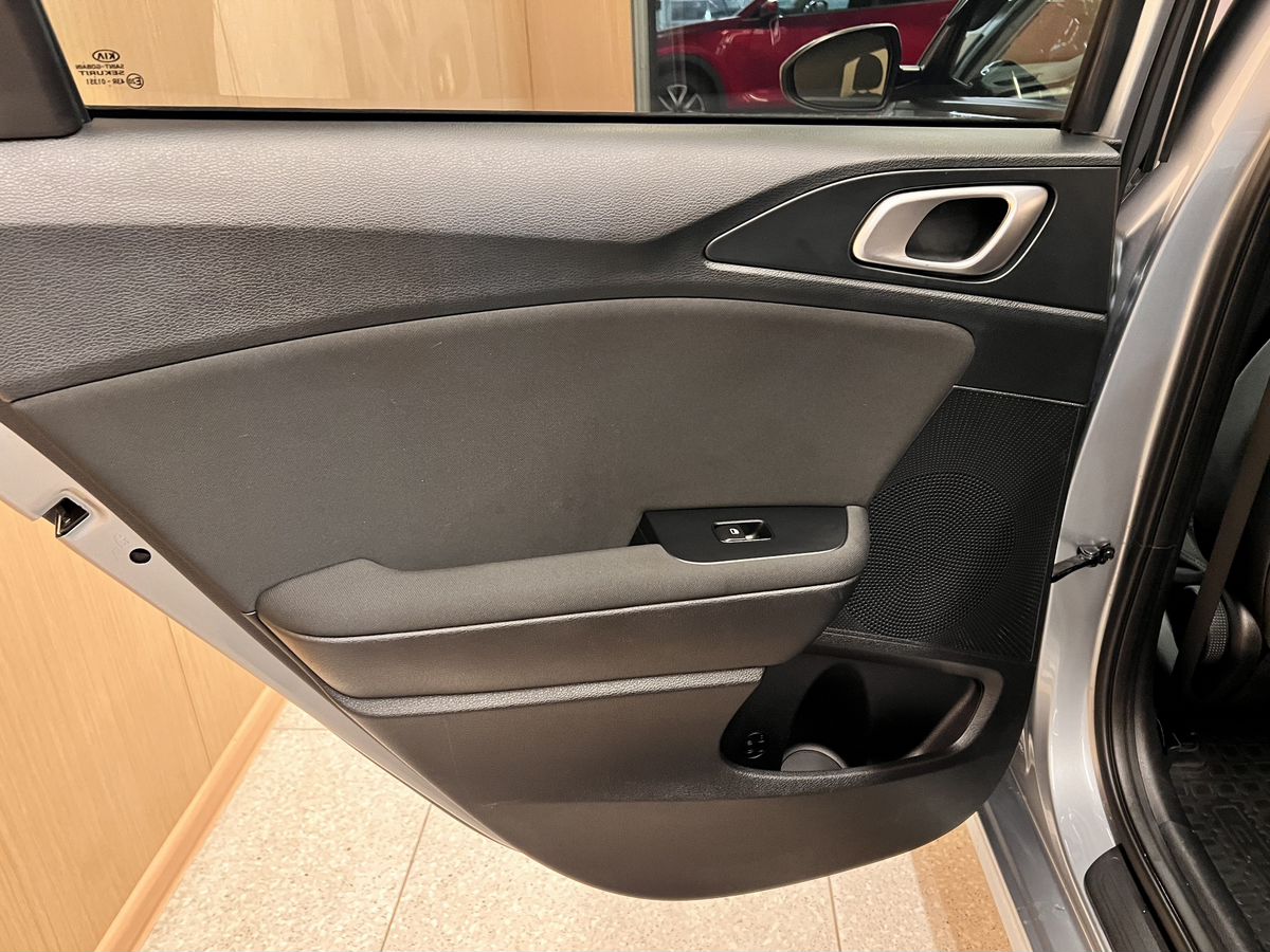 Kia Ceed 2019 22