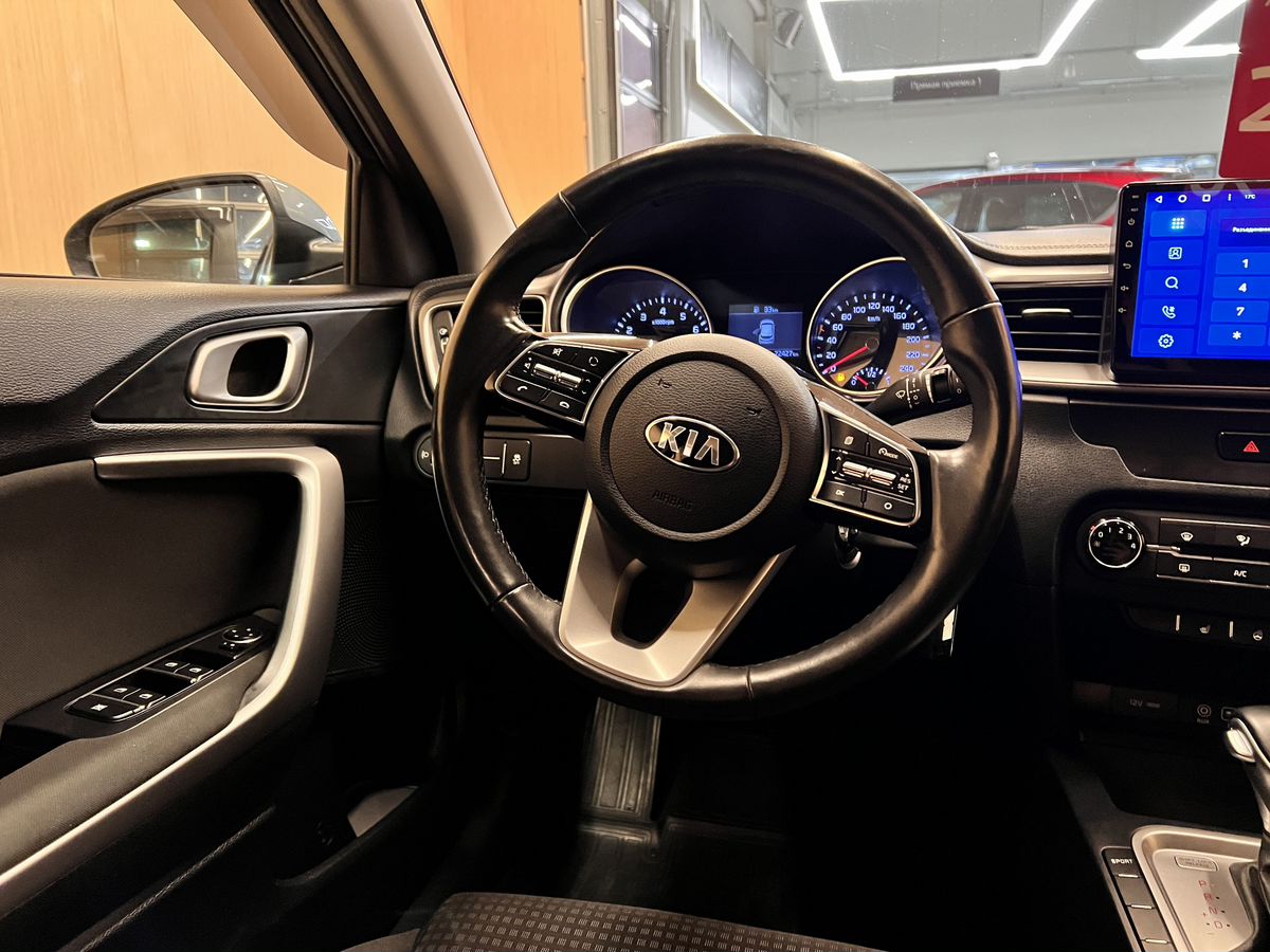 Kia Ceed 2019 16