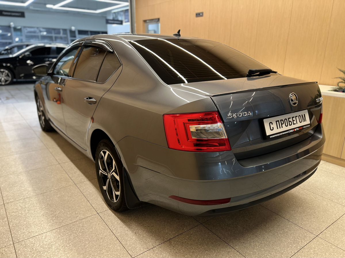 Skoda Octavia 2018 5