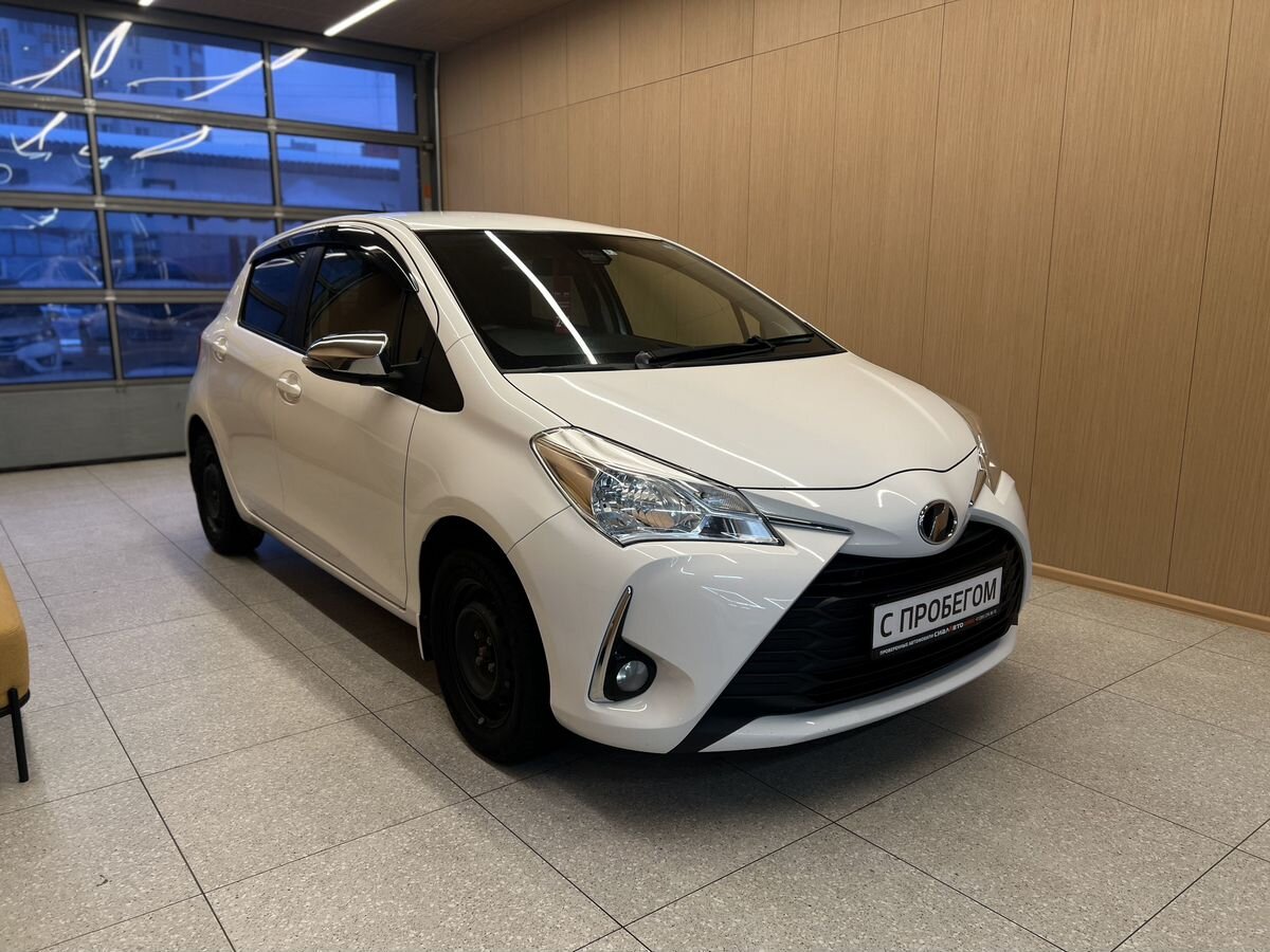 Toyota Vitz 2018 Вариатор Передний Бензин 1.0