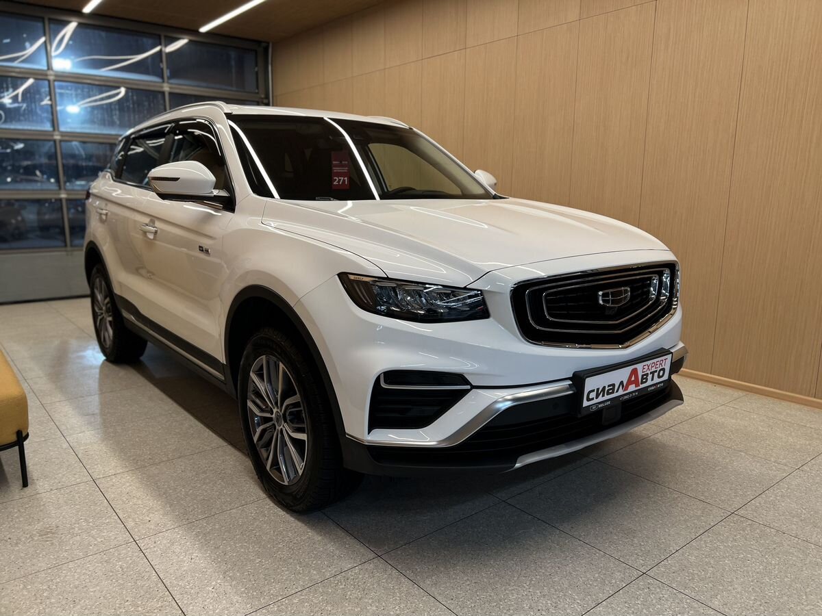 Geely Atlas Pro 2023 Робот Полный Бензин 1.5