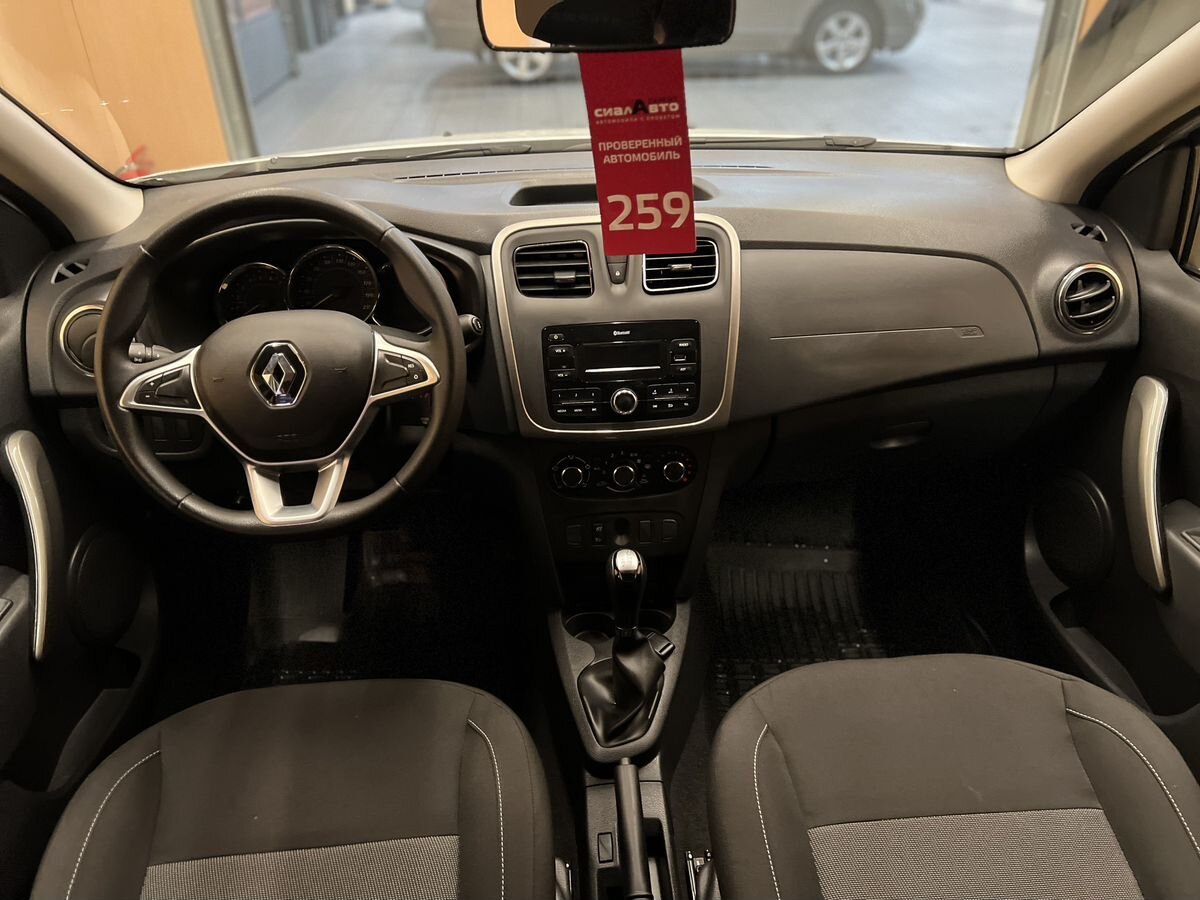 Renault Sandero 2019 17