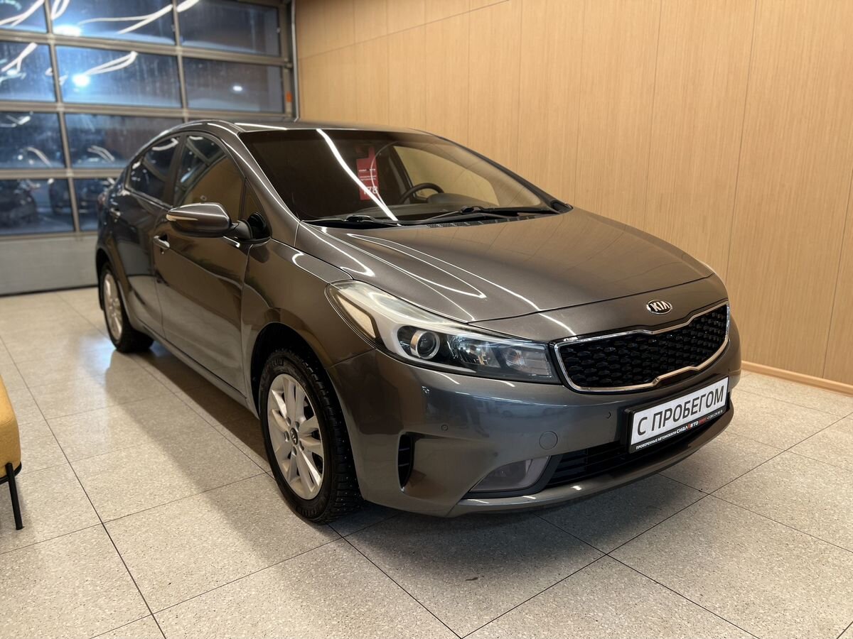 Kia Cerato 2017 Автомат Передний Бензин 2.0