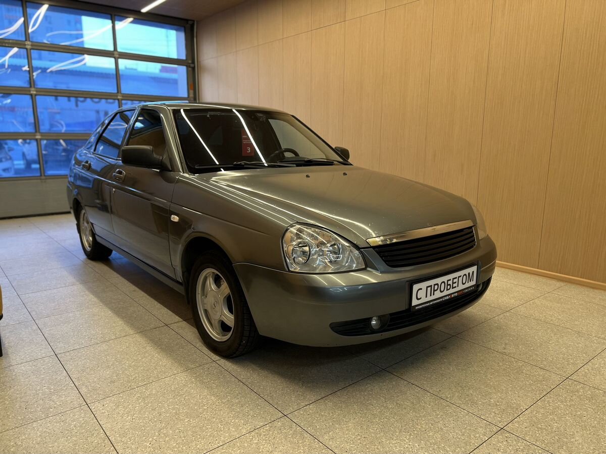 LADA (ВАЗ) Priora 2010 Механика Передний Бензин 1.6