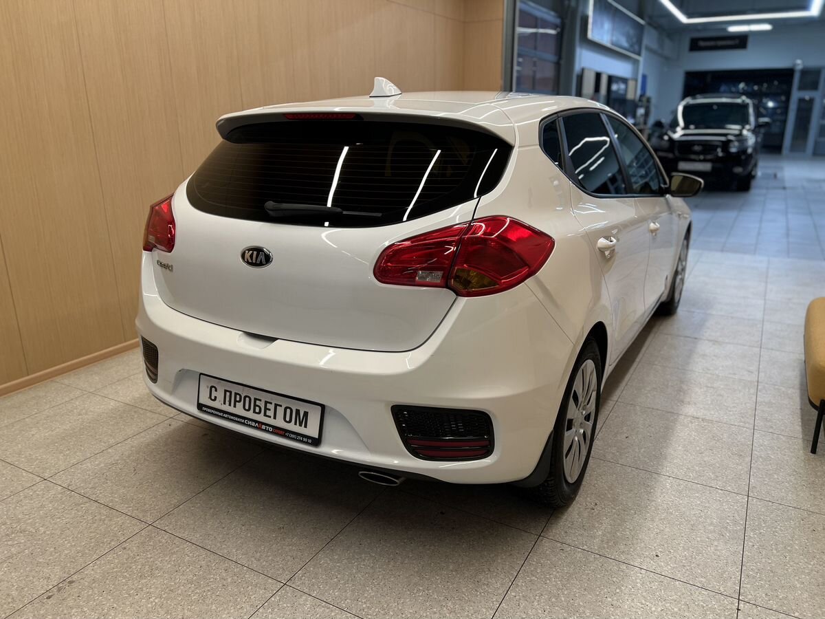 Kia Ceed 2017 3