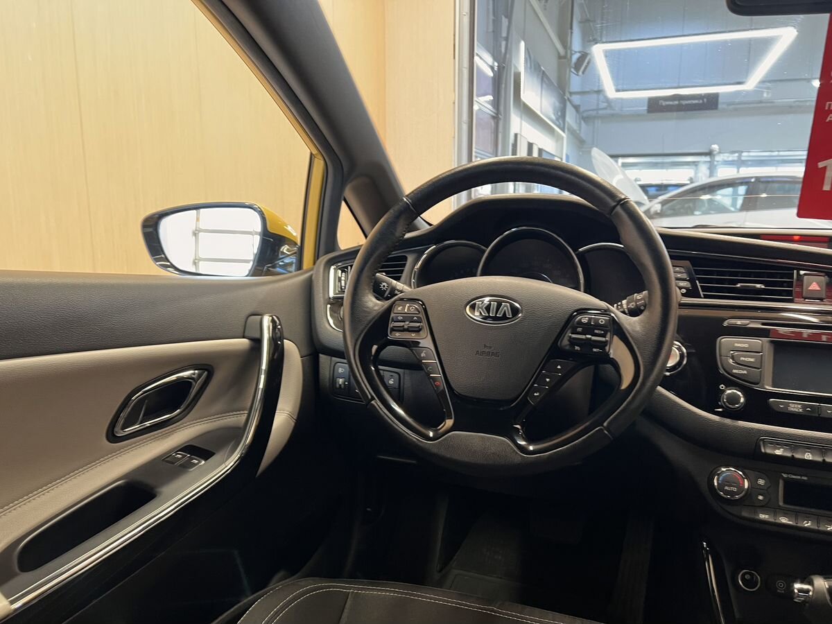 Kia Ceed 2015 17