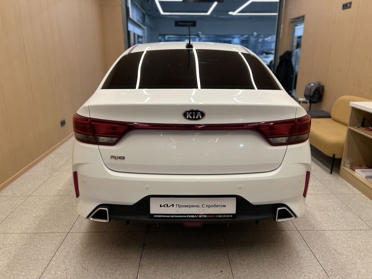 Kia Rio 2020 4