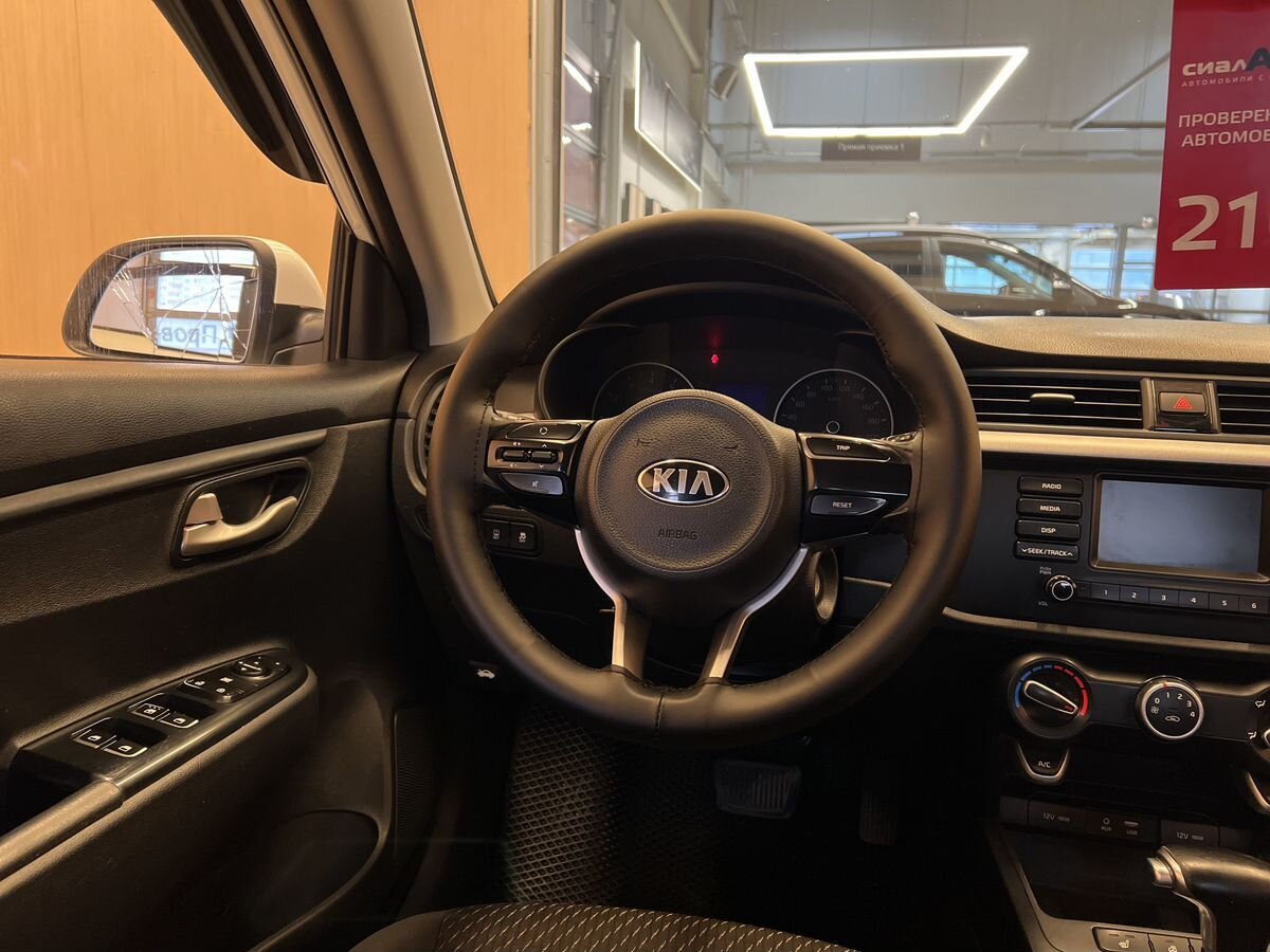 Kia Rio 2018 13