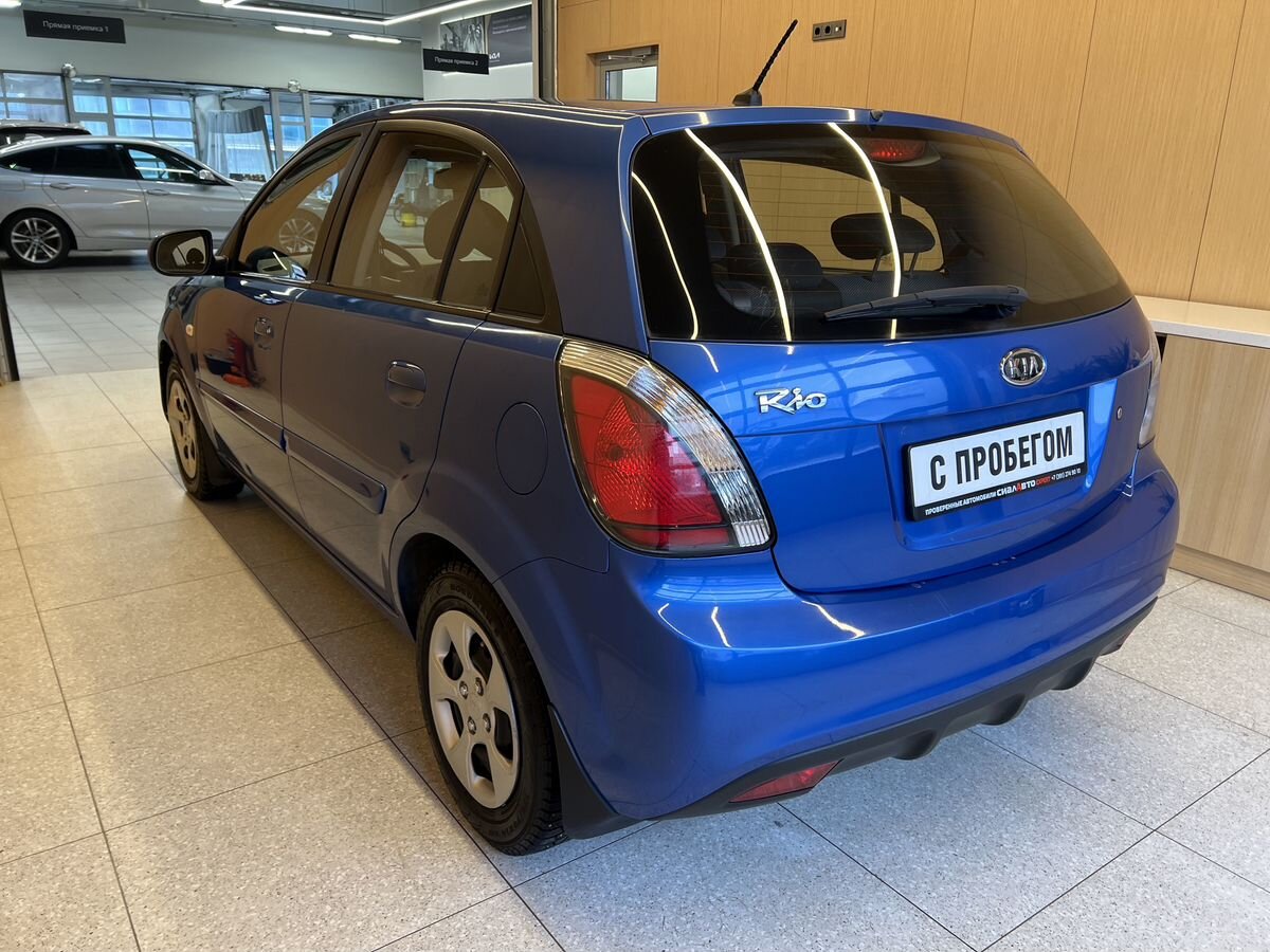 Kia Rio 2010 5