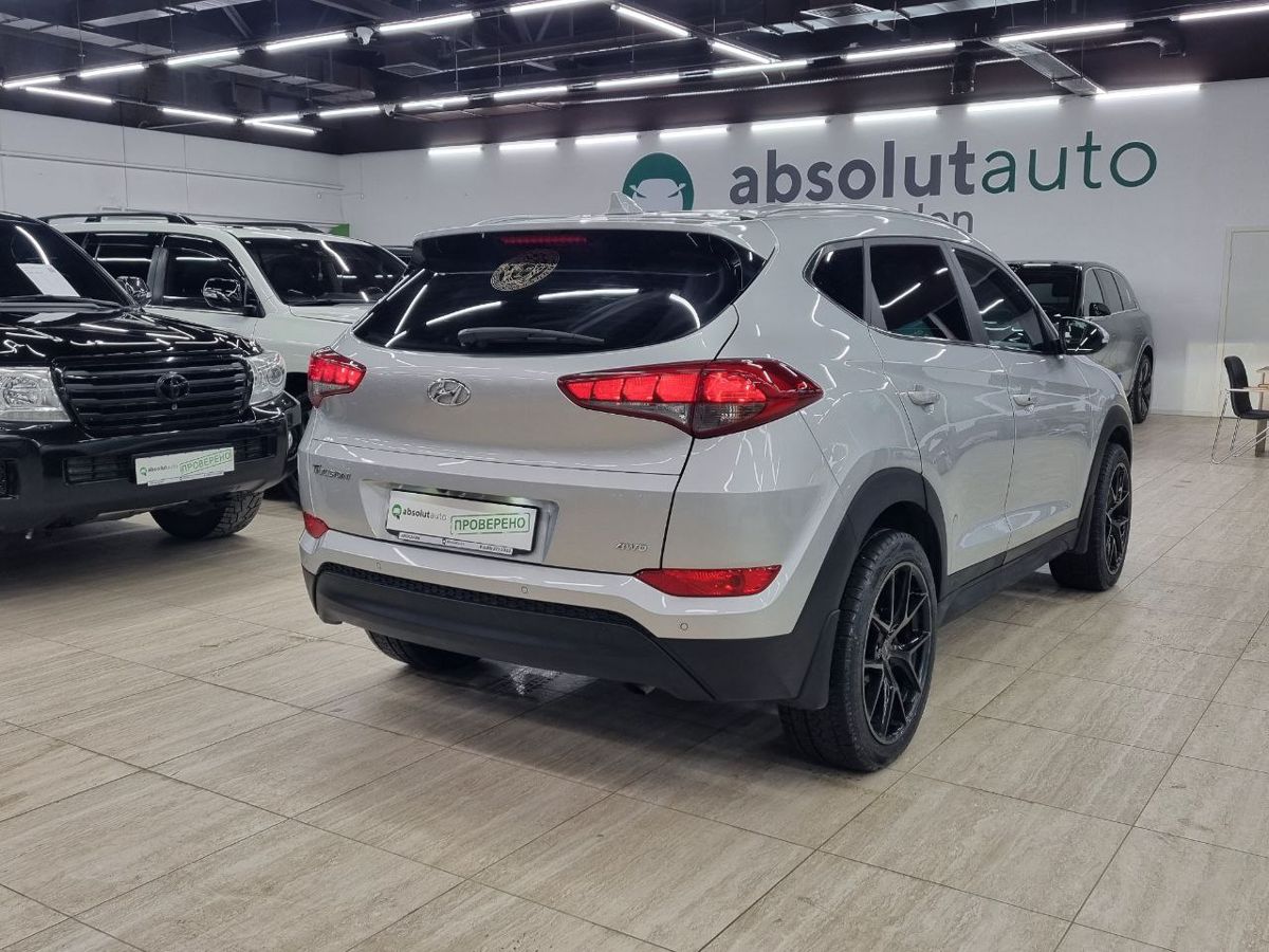 Hyundai Tucson